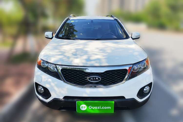 Used Kia Sorento 2009 2.4L Luxury Edition Front