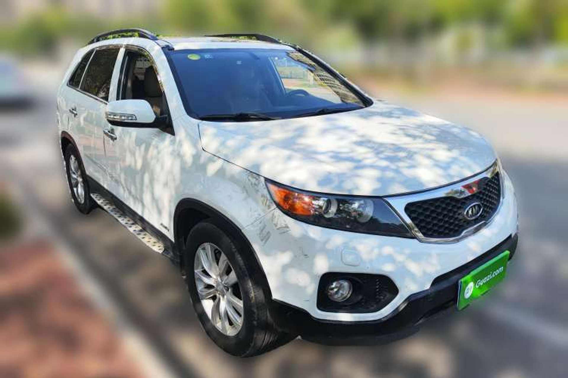 Used Kia Sorento 2009 2.4L Luxury Edition Front Right 45 Deg