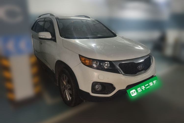 Used Kia Sorento 2009 2.4L Ultimate Edition Front Right 45 Deg
