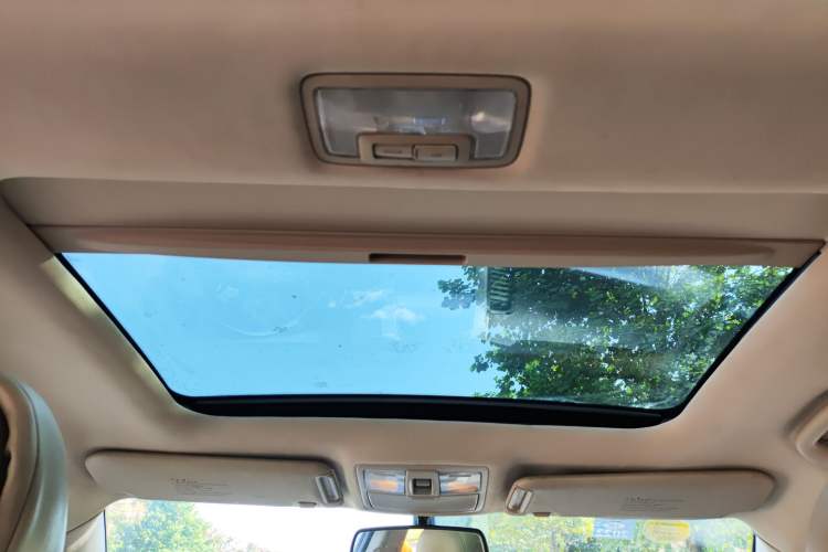 Used Kia Sorento 2009 2.4L Luxury Edition Headliner