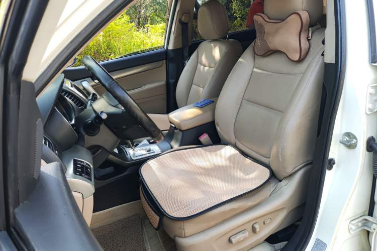 Used Kia Sorento 2009 2.4L Luxury Edition Left Front Seat