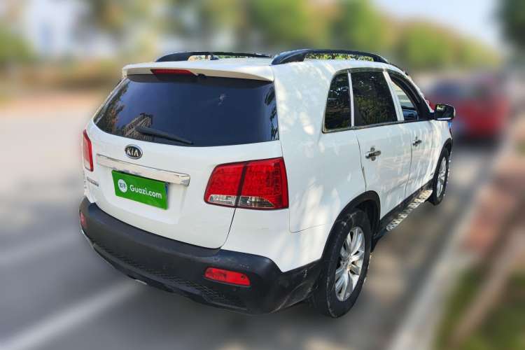 Used Kia Sorento 2009 2.4L Luxury Edition Rear Right 45 Deg