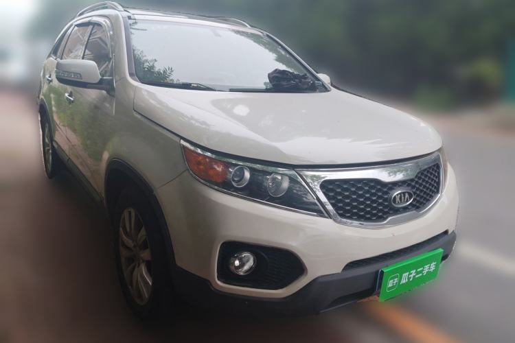 Used Kia Sorento 2009 2.4L Comfort Edition Front Right 45 Deg