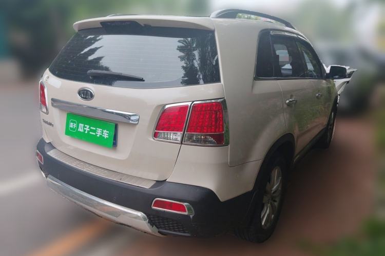 Used Kia Sorento 2009 2.4L Comfort Edition Rear Right 45 Deg