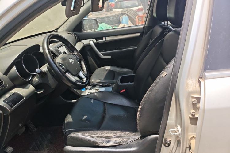 Used Kia Sorento 2010 2.2T Diesel Comfort Edition Left Front Seat