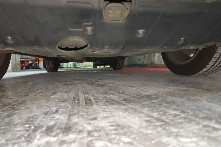 Used Kia Sorento 2012 2.4L Gasoline Luxury Edition Chassis Front