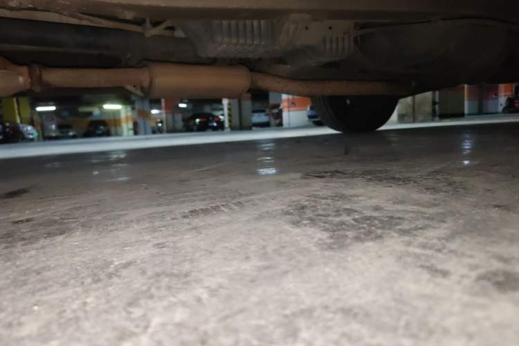 Used Kia Sorento 2012 2.4L Gasoline Luxury Edition Chassis Front Left