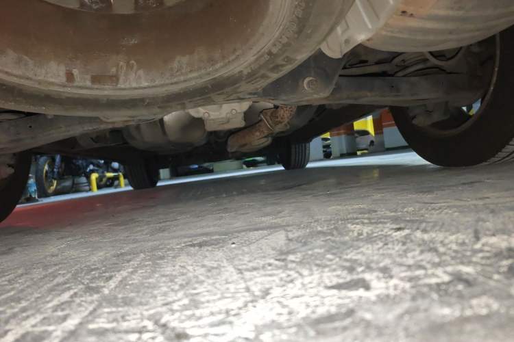 Used Kia Sorento 2012 2.4L Gasoline Luxury Edition Chassis Rear