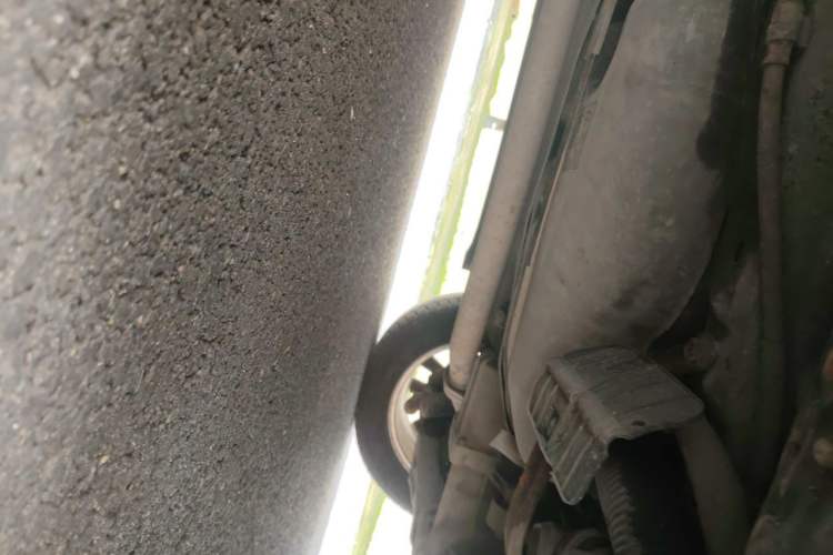 Used Kia Sorento 2012 2.4L Gasoline Supreme Edition Chassis Rear Left