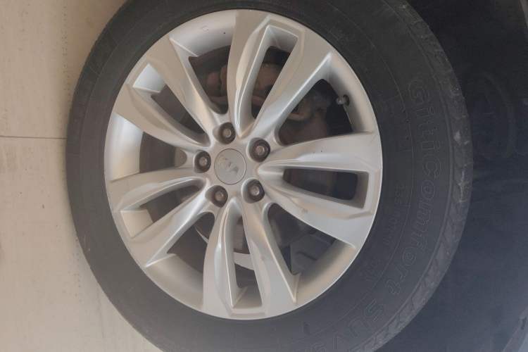 Used Kia Sorento 2012 2.4L Gasoline Supreme Edition Exterior 1