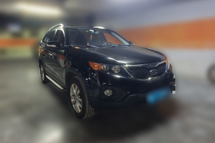 Used Kia Sorento 2012 2.4L Gasoline Luxury Edition Front Right 45 Deg