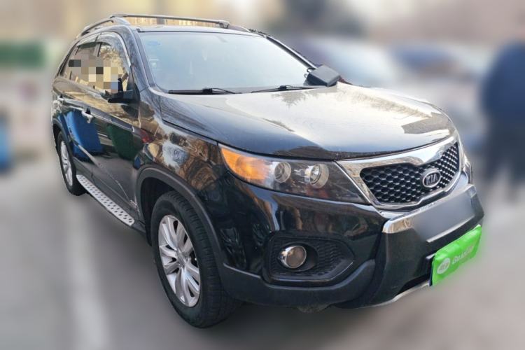 Used Kia Sorento 2012 2.4L Gasoline Comfort Edition Front Right 45 Deg