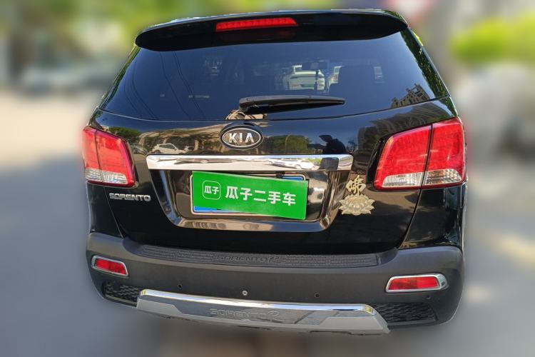 Used Kia Sorento 2012 2.4L Gasoline Luxury Edition Rear