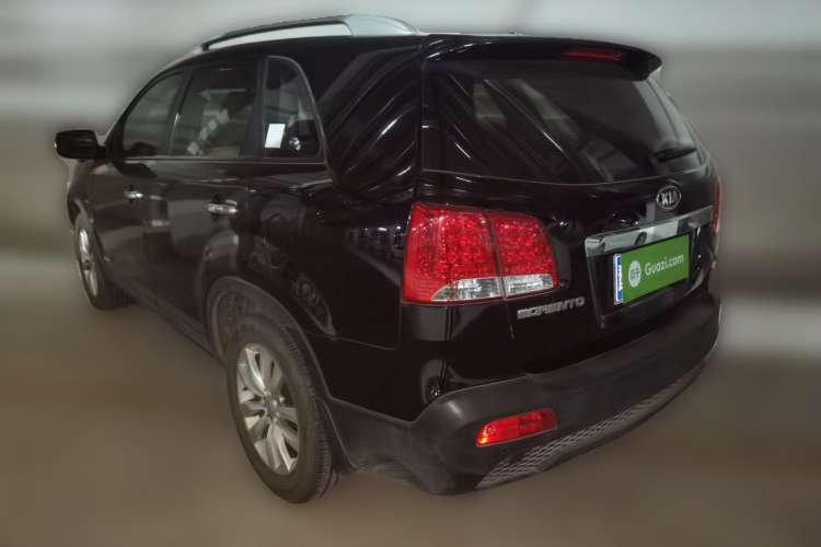 Used Kia Sorento 2012 2.4L Gasoline Comfort Edition Rear Left 45 Deg