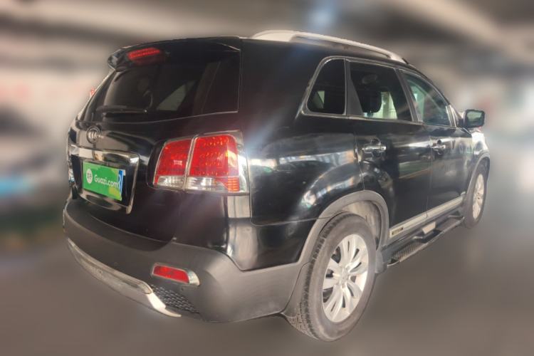 Used Kia Sorento 2012 2.4L Gasoline Luxury Edition Rear Right 45 Deg