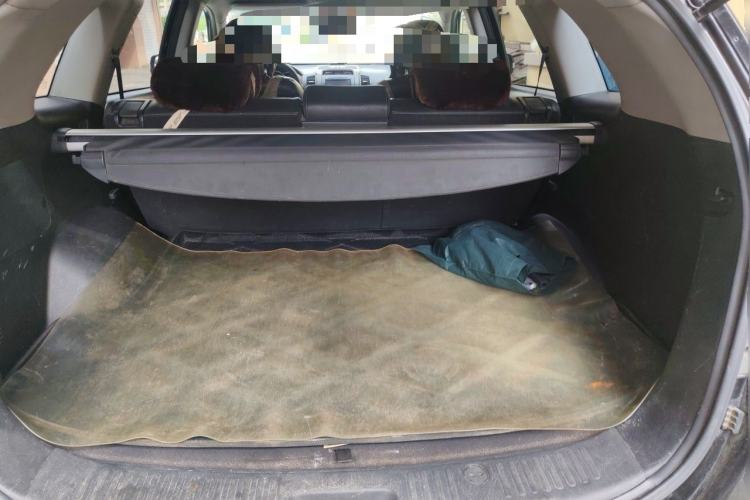 Used Kia Sorento 2012 2.4L Gasoline Supreme Edition Trunk
