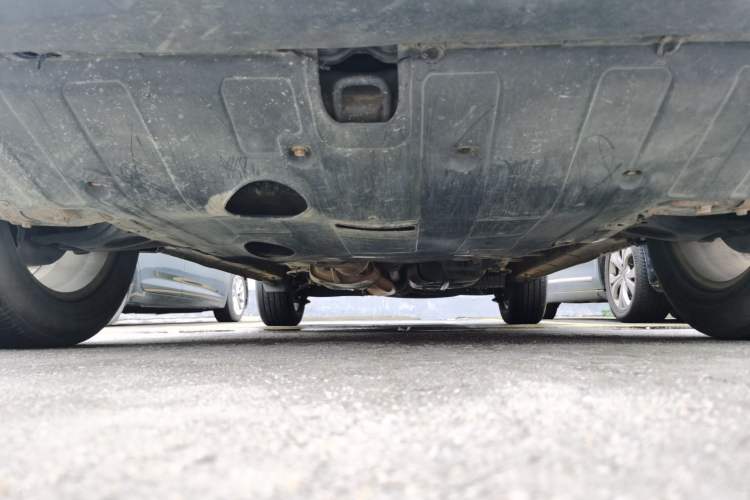 Used Kia Sorento 2012 2.4L Gasoline Supreme Edition Chassis Front