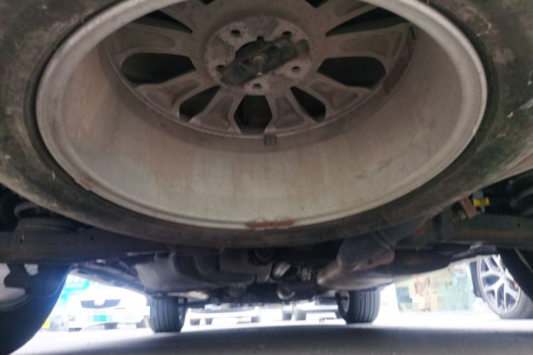 Used Kia Sorento 2012 2.4L Gasoline Comfort Edition Chassis Rear