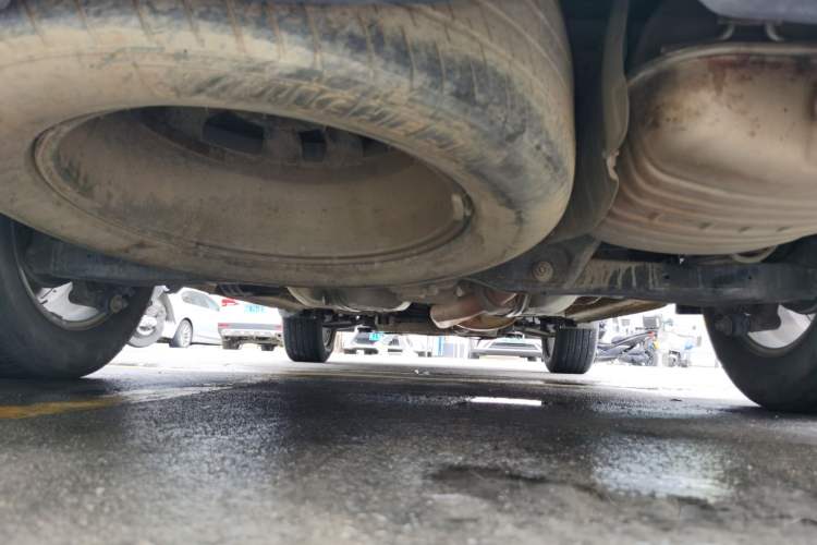 Used Kia Sorento 2012 2.4L Gasoline Supreme Edition Chassis Rear