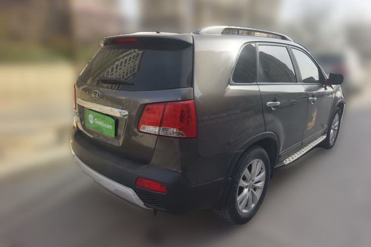 Used Kia Sorento 2012 2.4L Gasoline Supreme Edition Rear Right 45 Deg