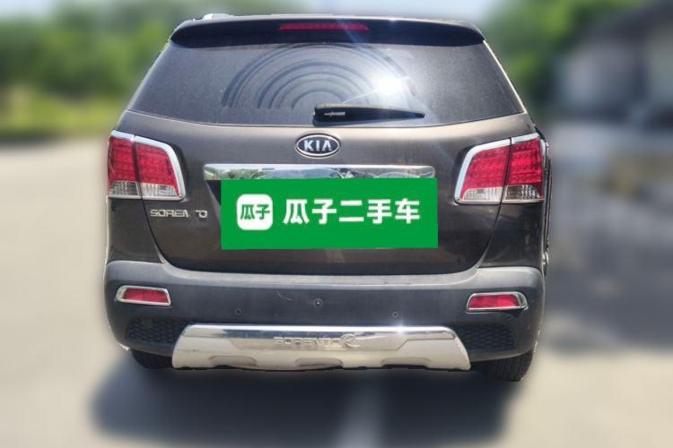 Used Kia Sorento 2012 2.4L Gasoline Luxury Edition Rear
