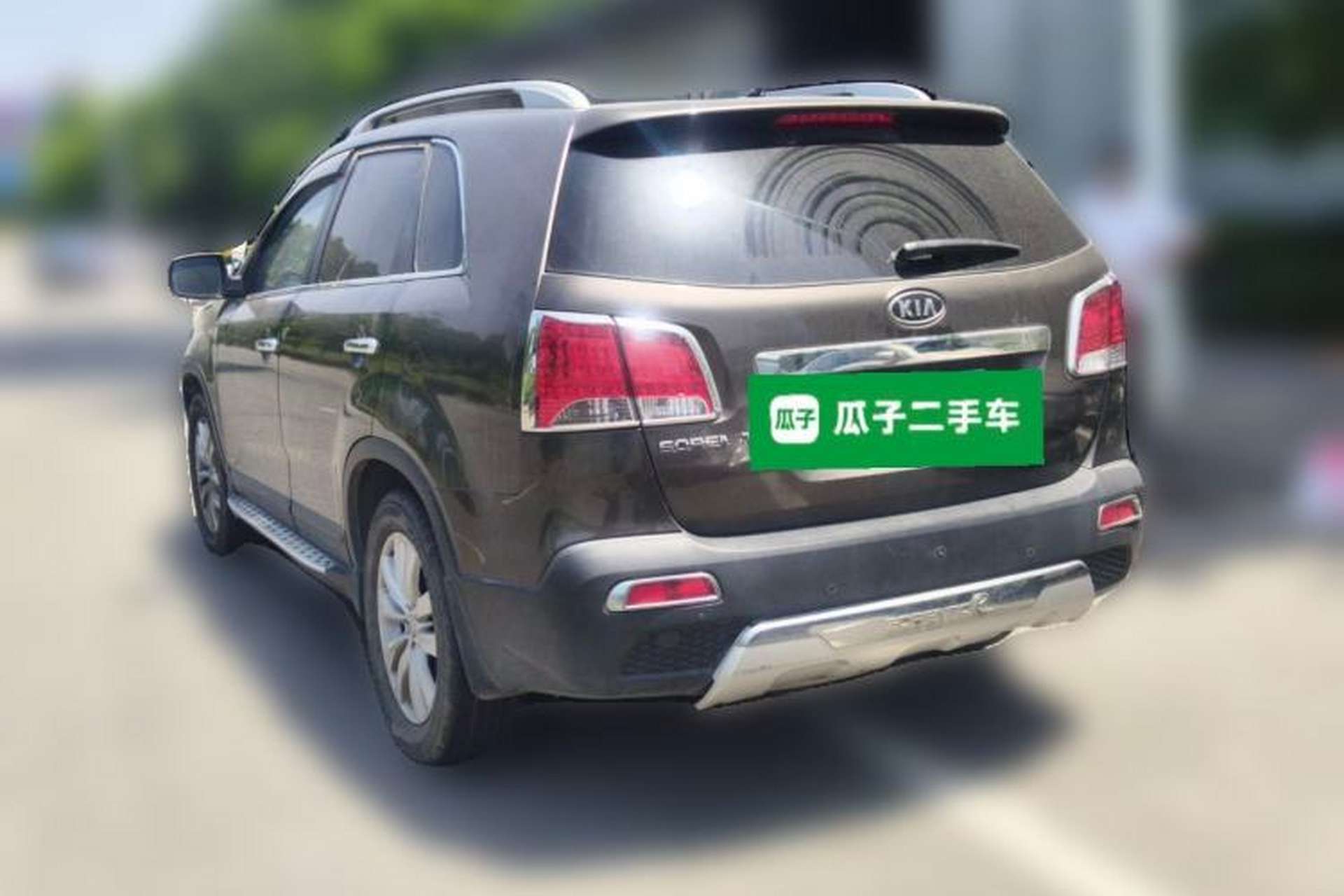 Used Kia Sorento 2012 2.4L Gasoline Luxury Edition Rear Left 45 Deg