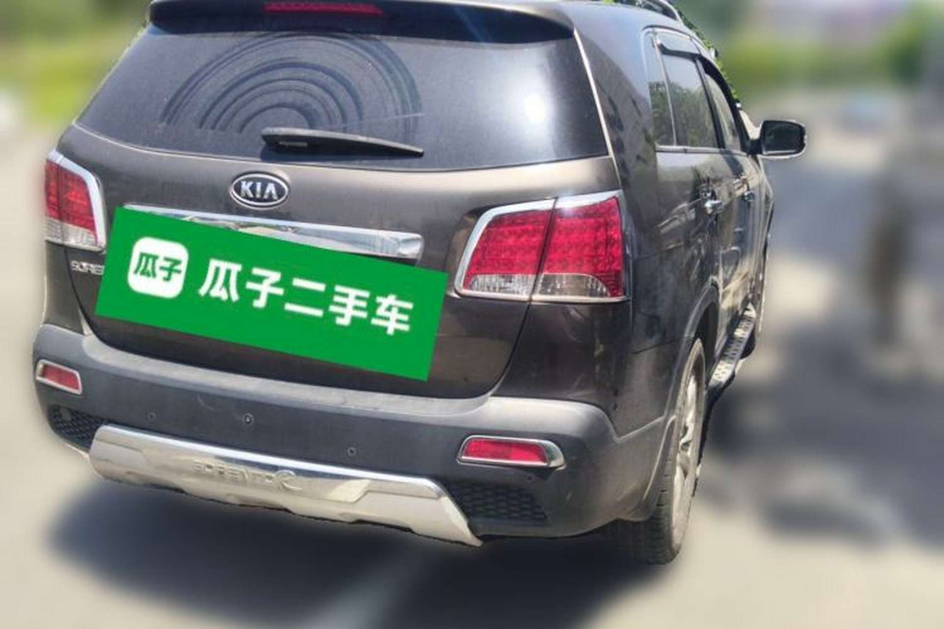 Used Kia Sorento 2012 2.4L Gasoline Luxury Edition Rear Right 45 Deg