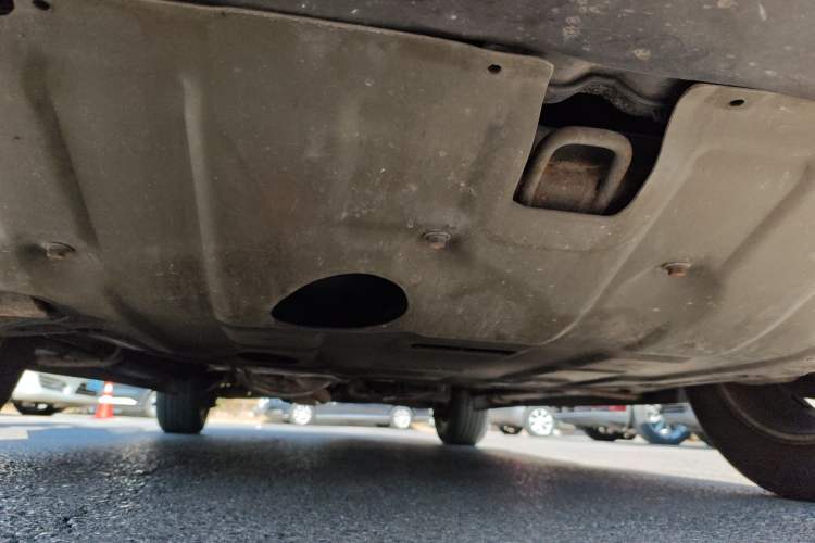 Used Kia Sorento 2012 2.4L Gasoline Luxury Edition Chassis Front