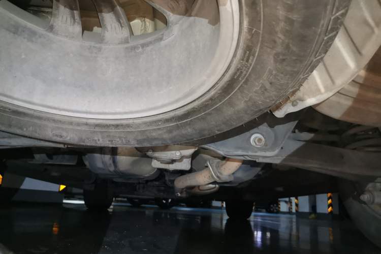 Used Kia Sorento 2012 2.4L Gasoline Comfort Edition Chassis Rear