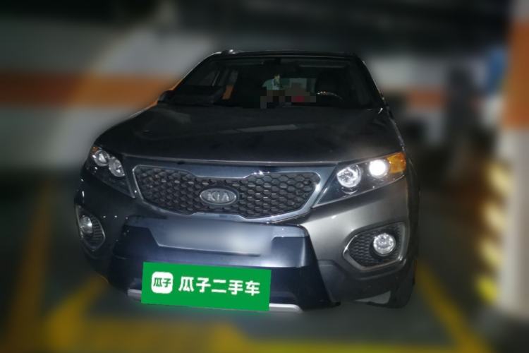 Used Kia Sorento 2012 2.4L Gasoline Comfort Edition Front