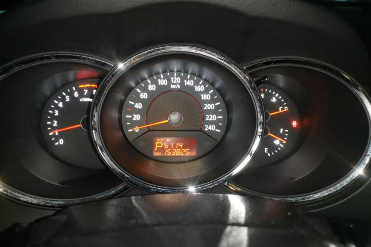 Used Kia Sorento 2012 2.4L Gasoline Comfort Edition Instrument Cluster