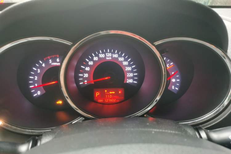 Used Kia Sorento 2012 2.2T Diesel Supreme Edition Instrument Cluster