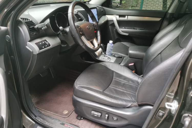 Used Kia Sorento 2012 2.2T Diesel Supreme Edition Left Front Seat