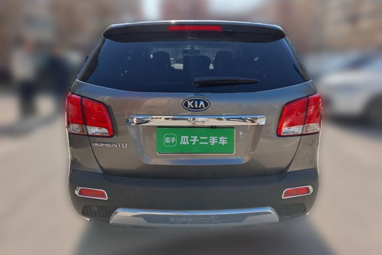 Used Kia Sorento 2012 2.4L Gasoline Luxury Edition Rear