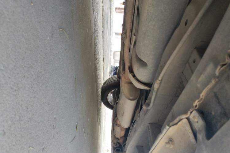 Used Kia Sorento 2012 2.4L Gasoline Supreme Edition Chassis Rear Right