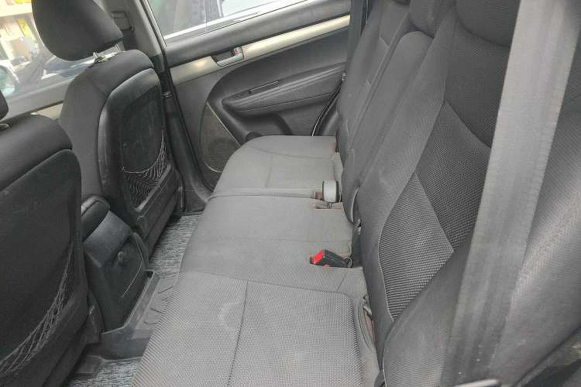 Used Kia Sorento 2012 2.2T Diesel Comfort Edition Left Rear Seat