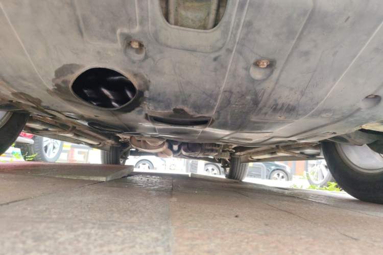 Used Kia Sorento 2012 2.4L Gasoline Supreme Edition Chassis Front