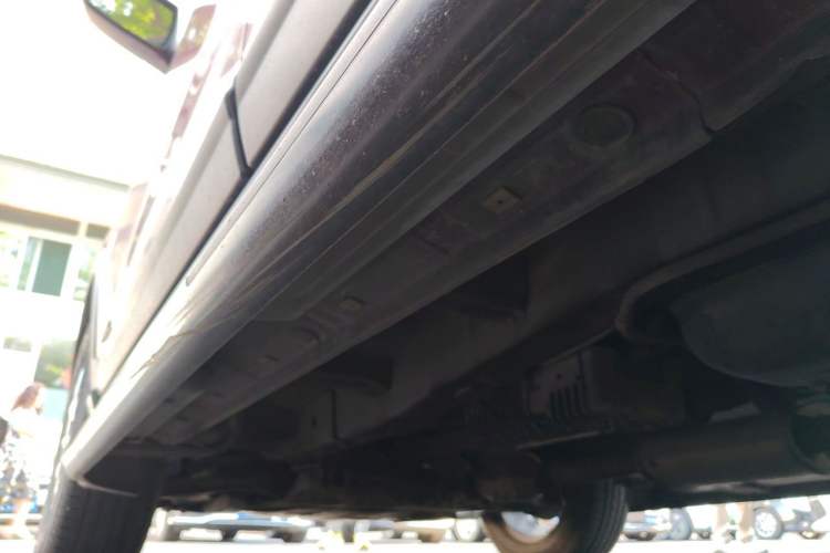 Used Kia Sorento 2012 2.4L Gasoline Luxury Edition Chassis Rear