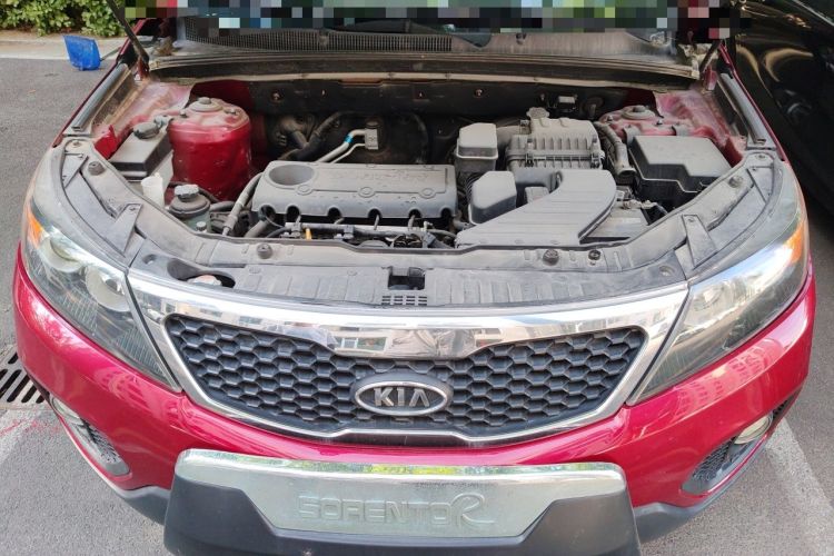 Used Kia Sorento 2012 2.4L Gasoline Luxury Edition Engine Bay