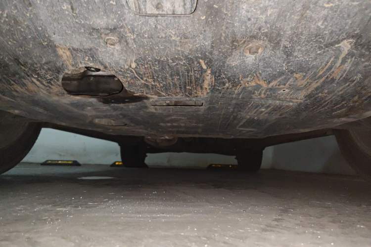 Used Kia Sorento 2012 2.2T Diesel Comfort Edition Chassis Front