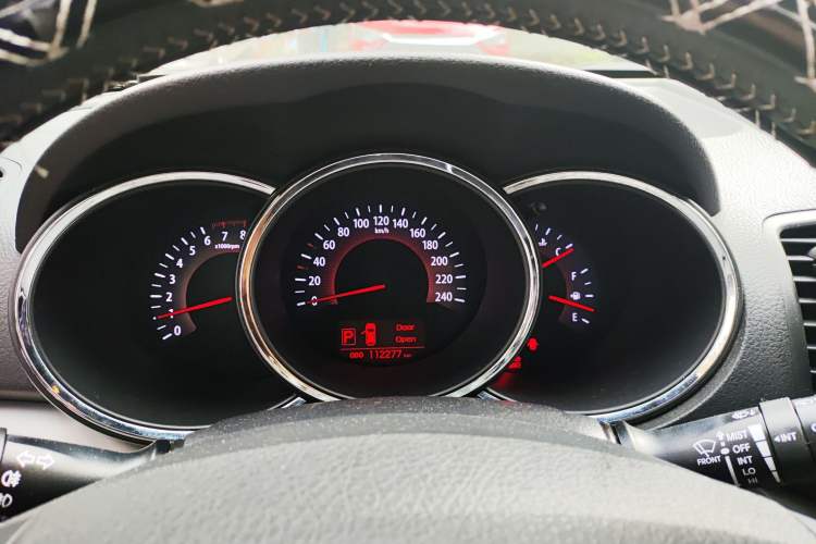 Used Kia Sorento 2012 2.4L Gasoline Supreme Edition Instrument Cluster