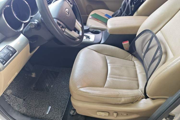 Used Kia Sorento 2012 2.2T Diesel Luxury Edition Left Front Seat