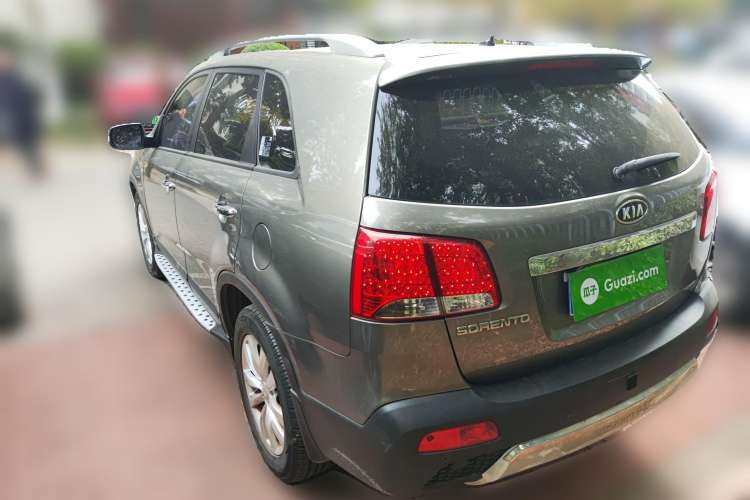 Used Kia Sorento 2012 2.4L Gasoline Supreme Edition Rear Left 45 Deg