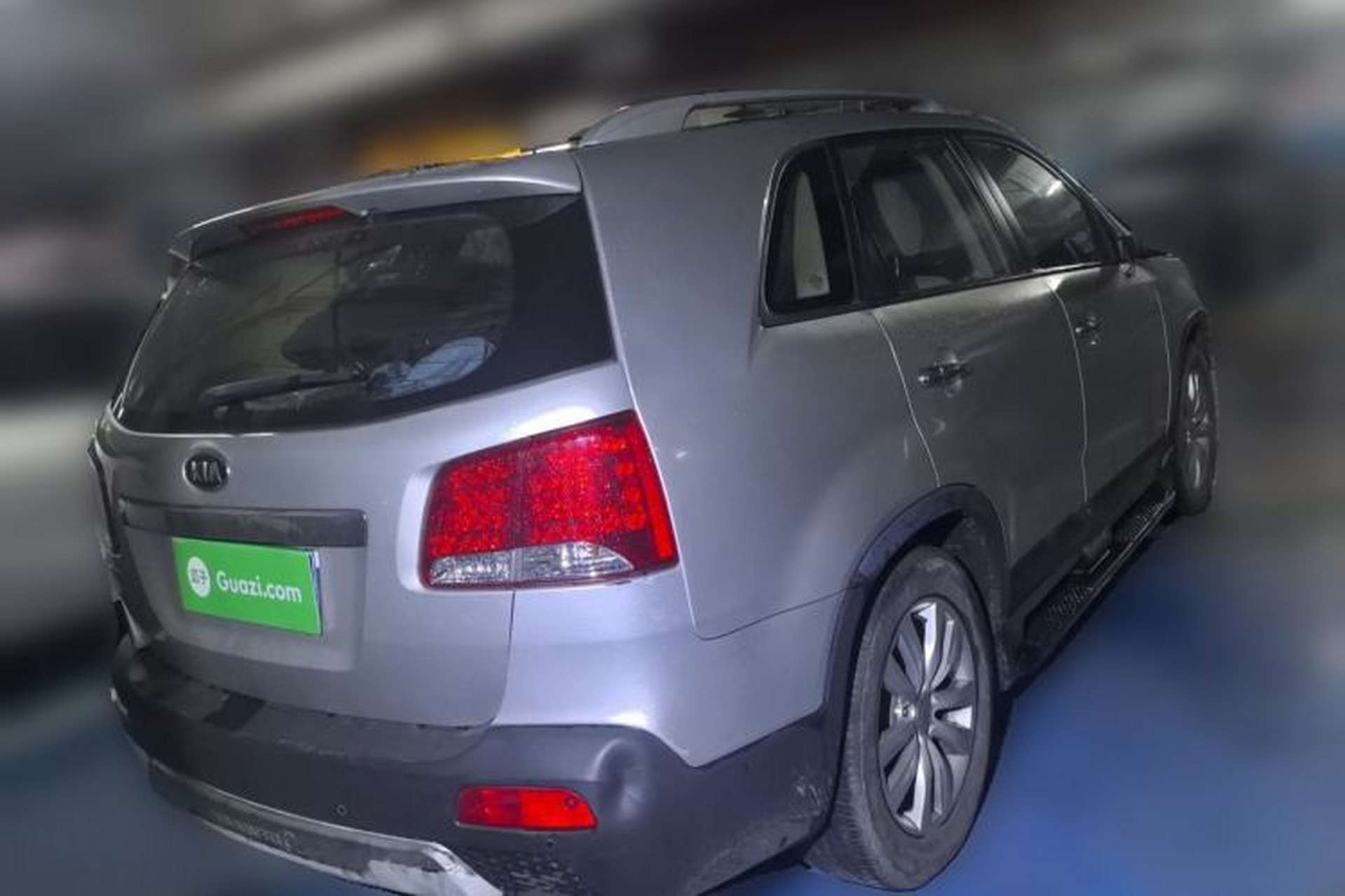 Used Kia Sorento 2012 2.4L Gasoline Comfort Edition Rear Right 45 Deg