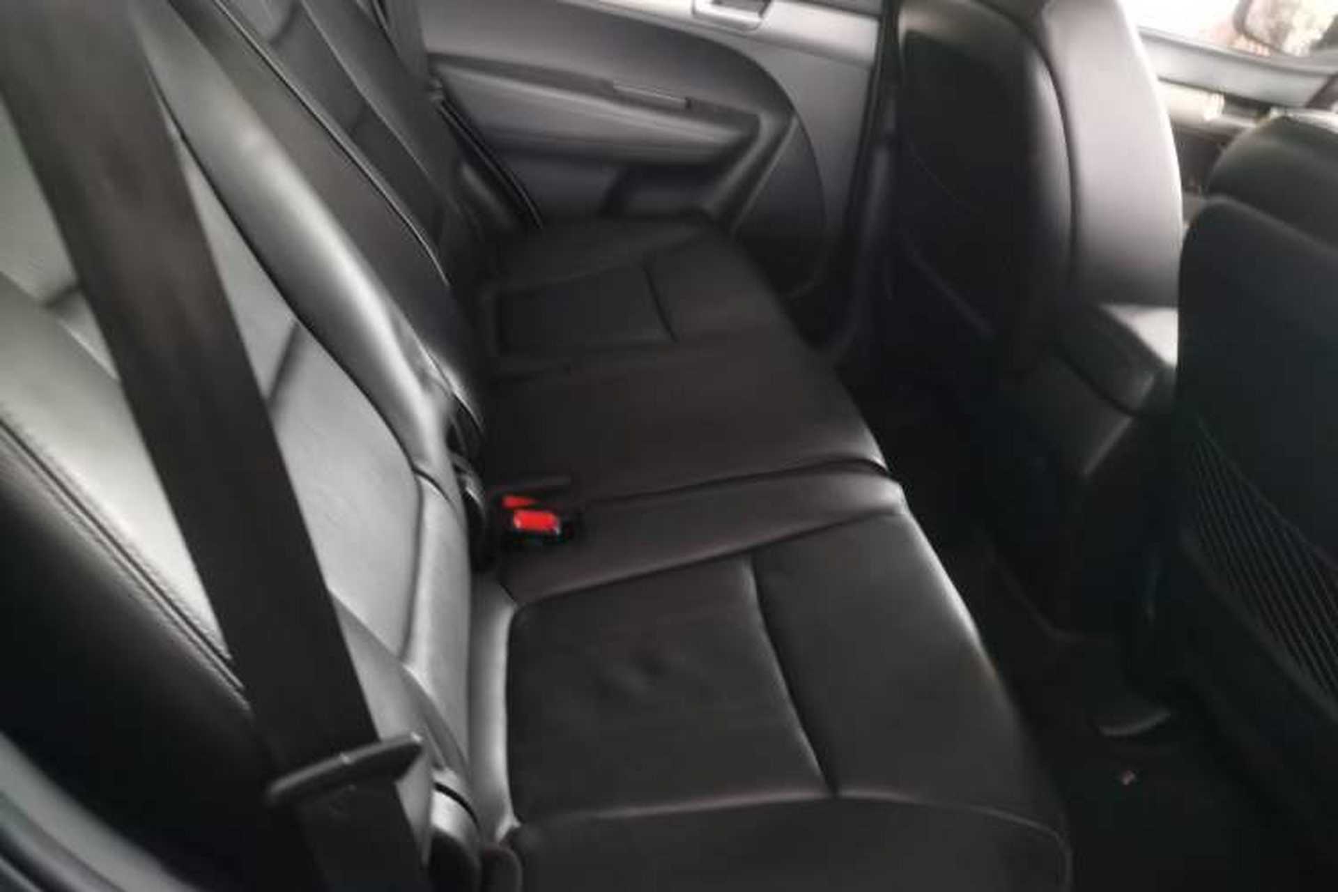Used Kia Sorento 2012 2.4L Gasoline Luxury Edition Right Rear Seat