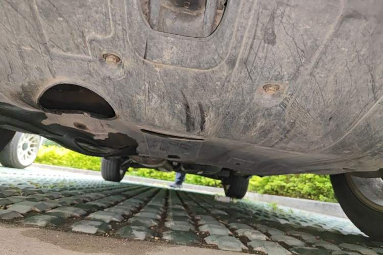 Used Kia Sorento 2012 2.2T Diesel Supreme Edition Chassis Front