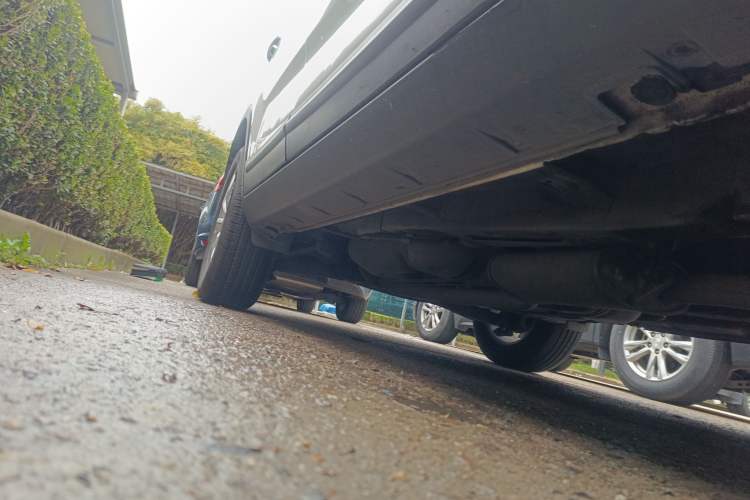 Used Kia Sorento 2012 2.2T Diesel Luxury Edition Chassis Front Right
