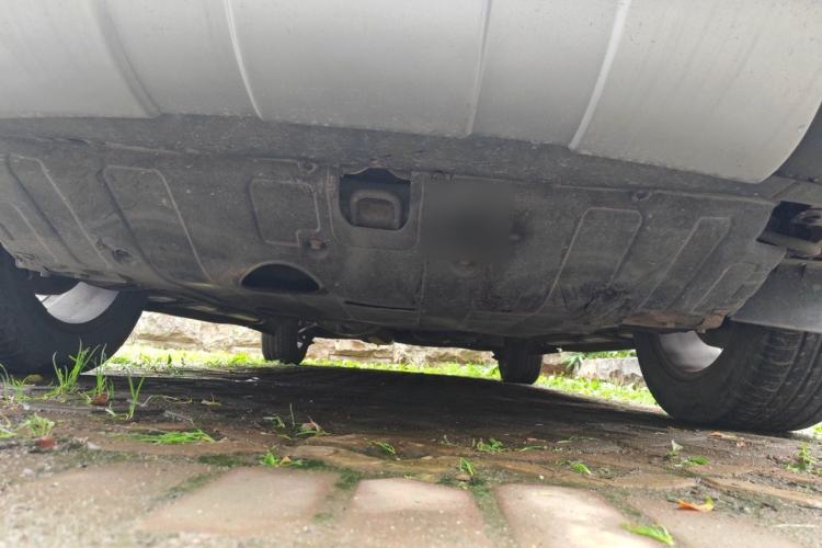 Used Kia Sorento 2012 2.4L Gasoline Supreme Edition Chassis Front