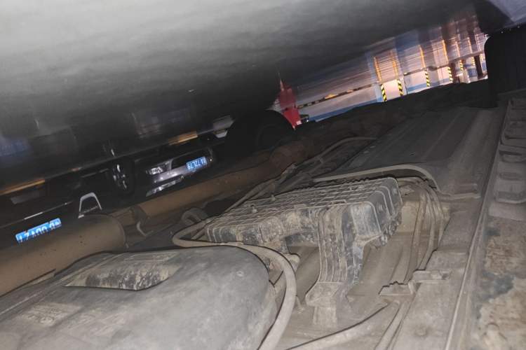 Used Kia Sorento 2012 2.4L Gasoline Comfort Edition Chassis Rear Left