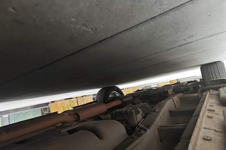 Used Kia Sorento 2012 2.4L Gasoline Supreme Edition Chassis Rear Left